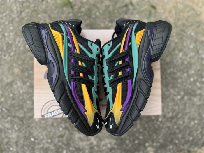 Pharrell Willams x AD Jellyfish-019