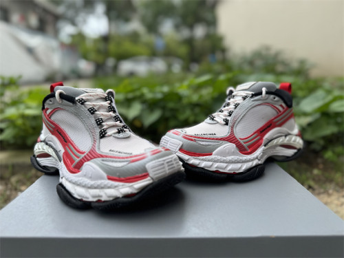 B 17FW Tripe-S High End Sneaker-713