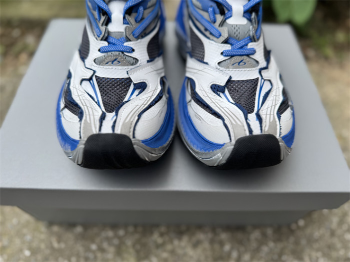 B 17FW Tripe-S High End Sneaker-712
