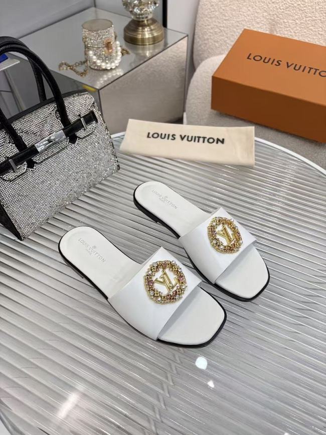 LV women Sandals 1:1 Quality-1158