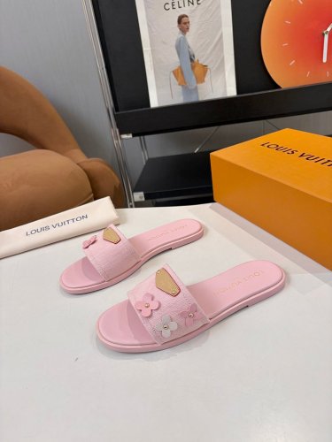 LV women Sandals 1：1 Quality-1175