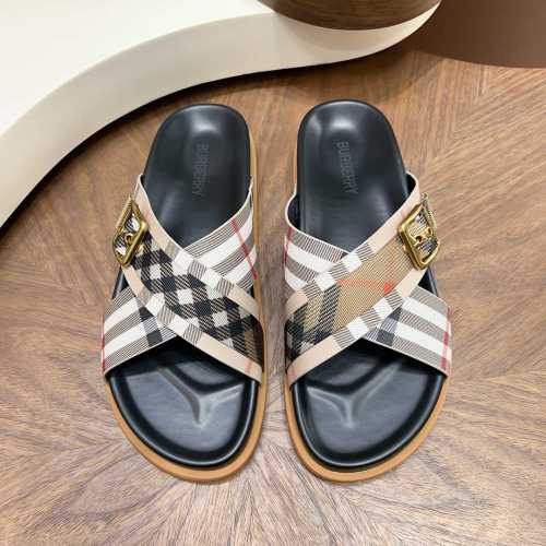 Burberry men slippers AAA-105
