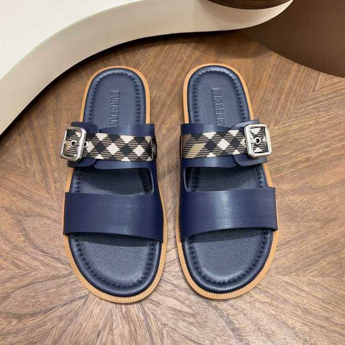 Burberry men slippers AAA-098