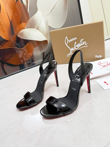 Christian Louboutin high heels 1：1 Quality-602