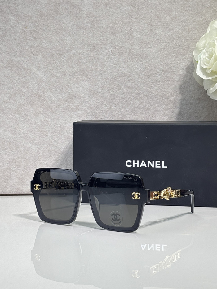 CHNL Sunglasses AAAA-7702