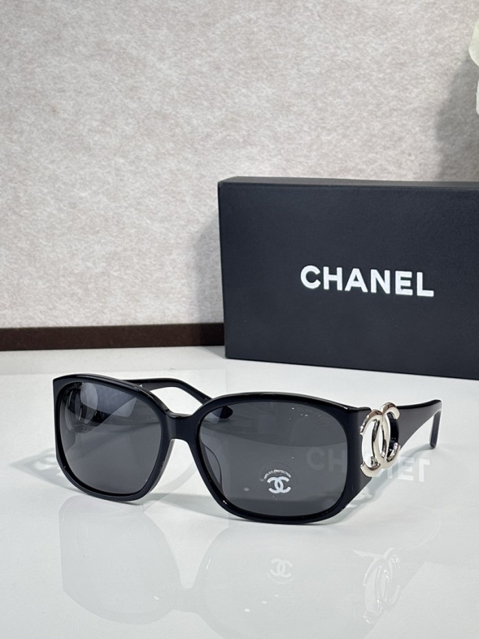 CHNL Sunglasses AAAA-6924