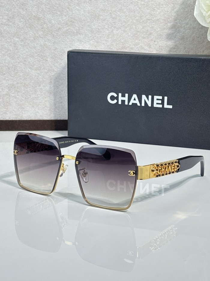 CHNL Sunglasses AAAA-7647