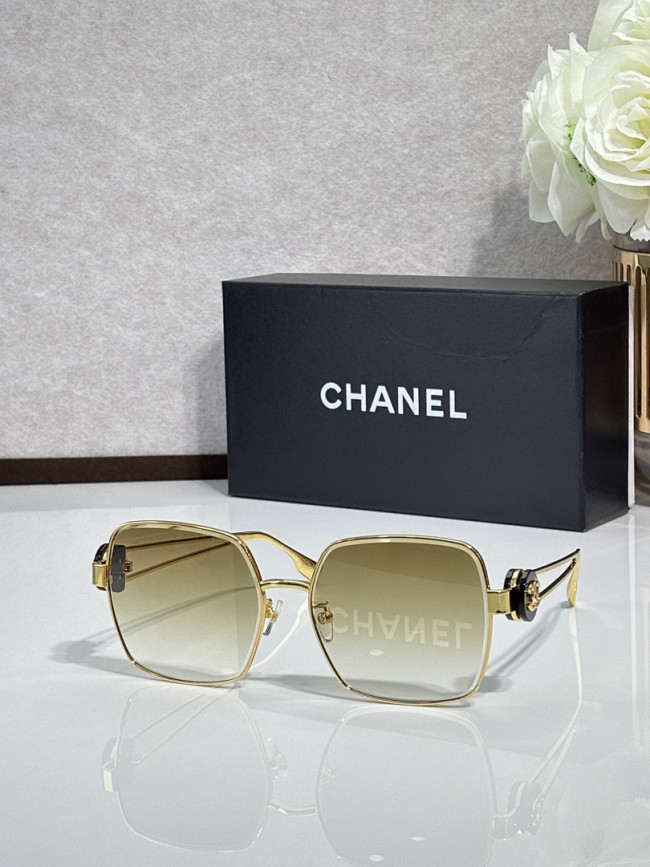CHNL Sunglasses AAAA-7082