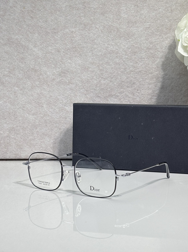 Dior Sunglasses AAAA-4861