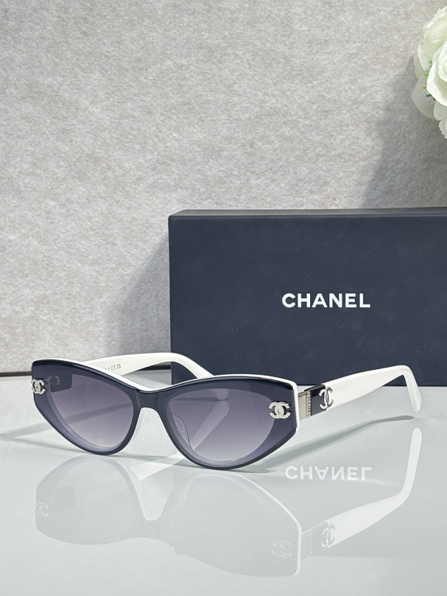CHNL Sunglasses AAAA-7555