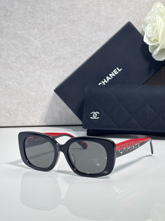 CHNL Sunglasses AAAA-7332