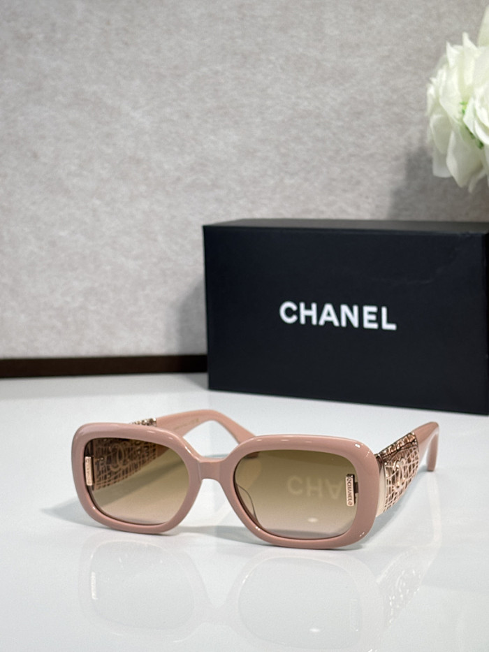 CHNL Sunglasses AAAA-7680