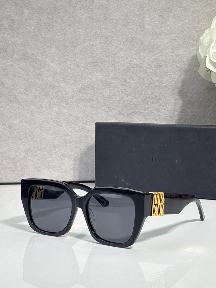 Dior Sunglasses AAAA-4943