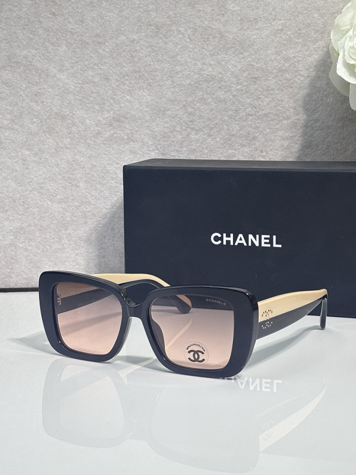 CHNL Sunglasses AAAA-7293