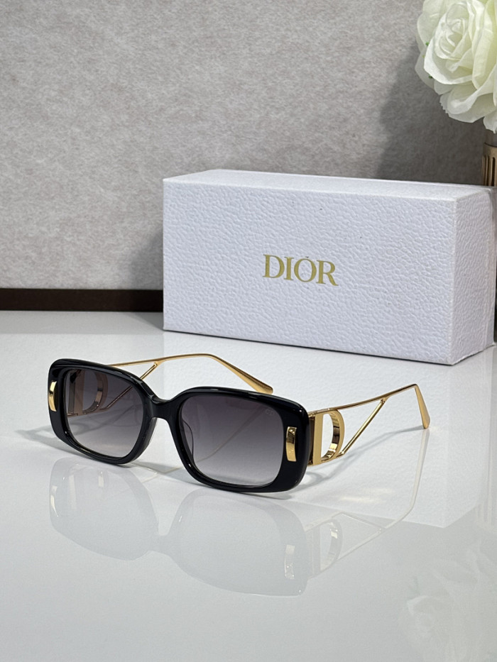 Dior Sunglasses AAAA-4794