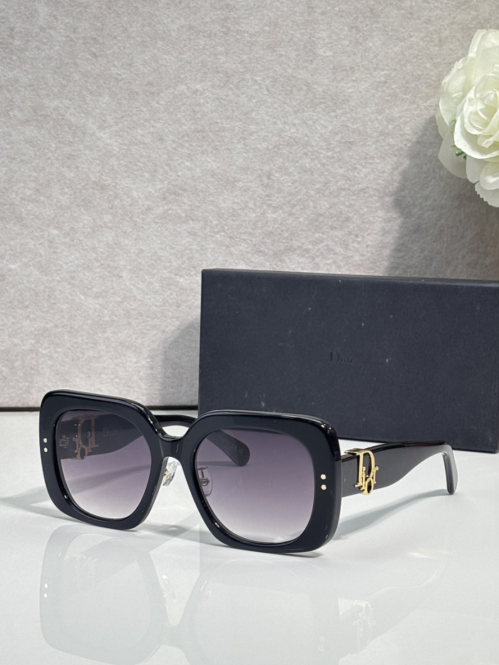 Dior Sunglasses AAAA-4998