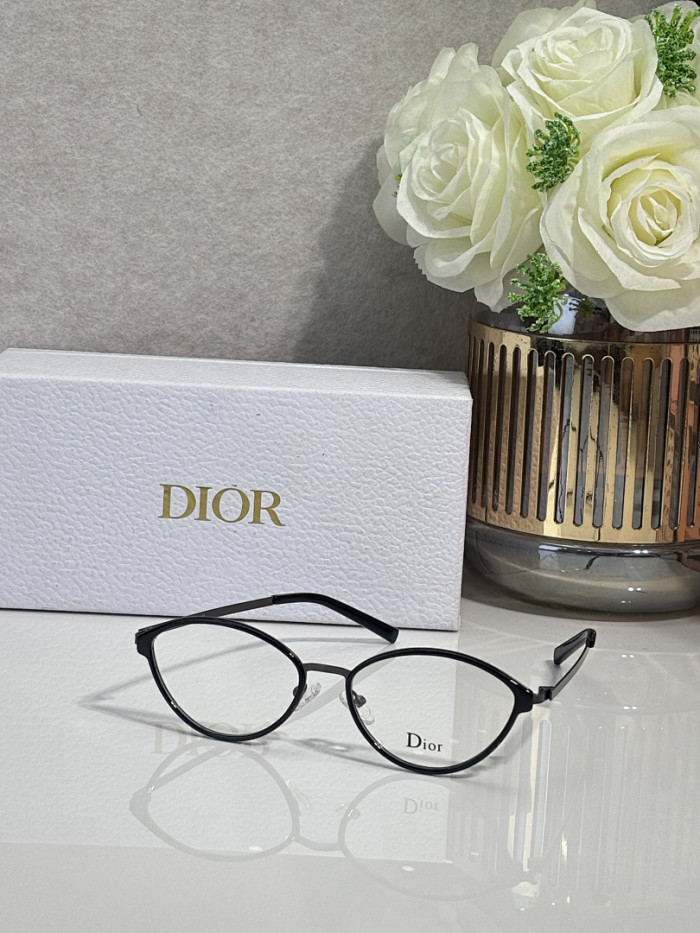 Dior Sunglasses AAAA-4834