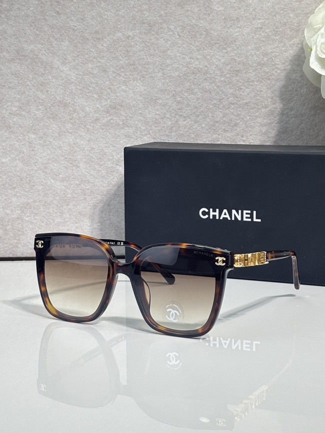 CHNL Sunglasses AAAA-7378
