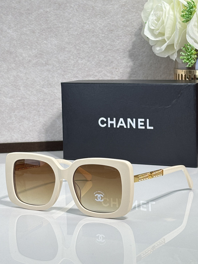 CHNL Sunglasses AAAA-7096