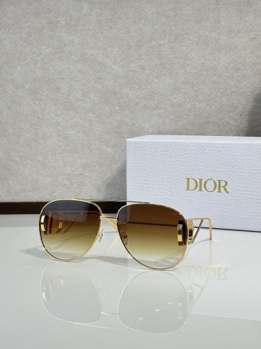Dior Sunglasses AAAA-4709