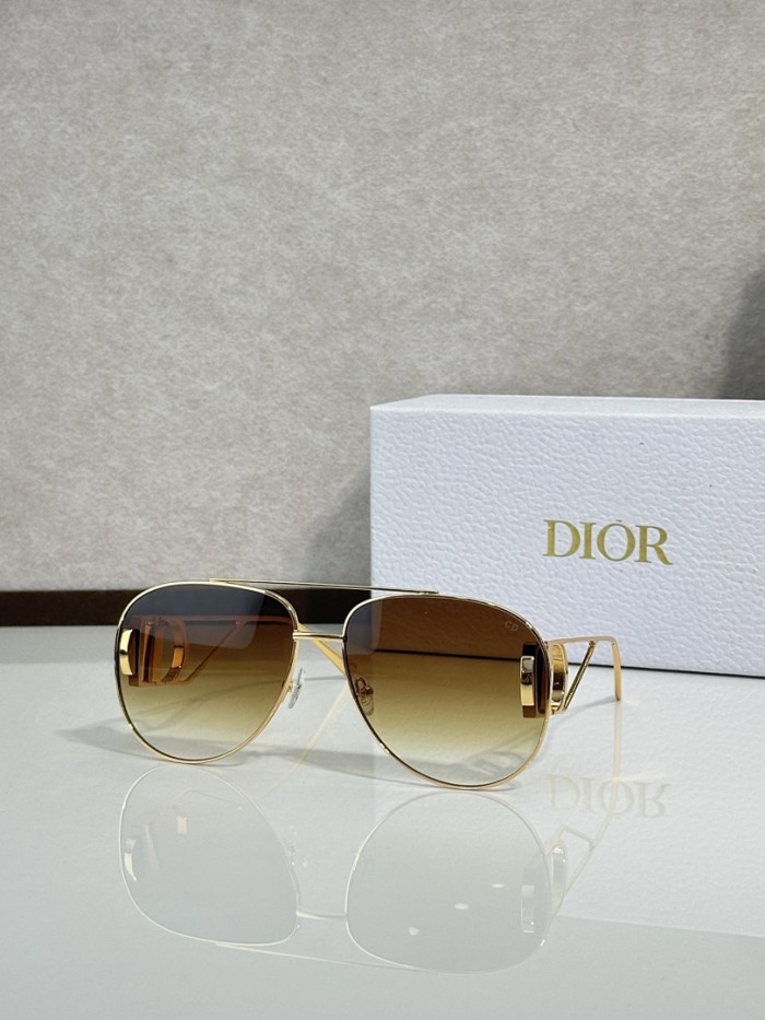Dior Sunglasses AAAA-4709