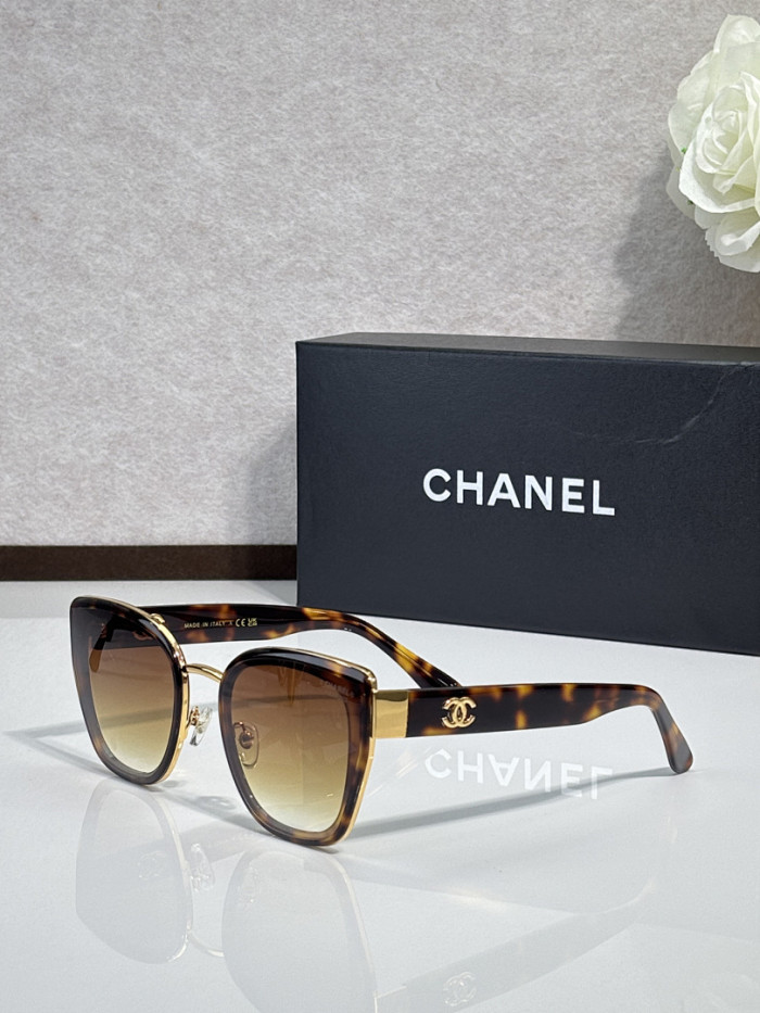 CHNL Sunglasses AAAA-7059