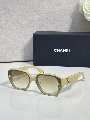 CHNL Sunglasses AAAA-7524