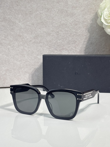 Dior Sunglasses AAAA-5056