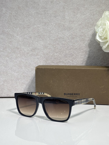 Burberry Sunglasses AAAA-3517
