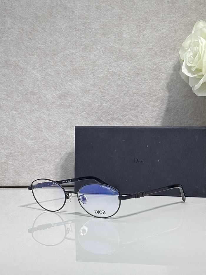 Dior Sunglasses AAAA-4842