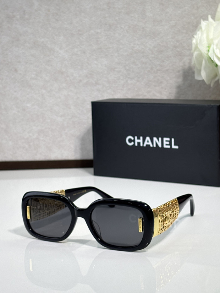 CHNL Sunglasses AAAA-7676