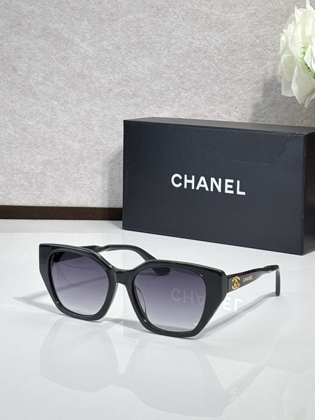 CHNL Sunglasses AAAA-7067