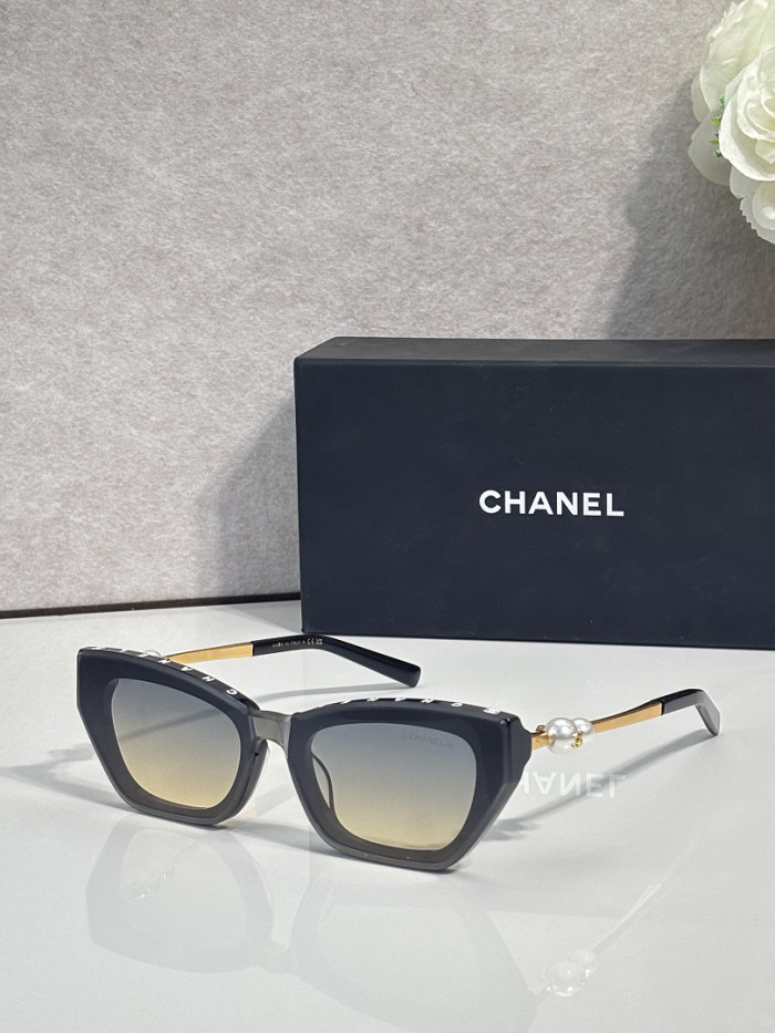 CHNL Sunglasses AAAA-7551