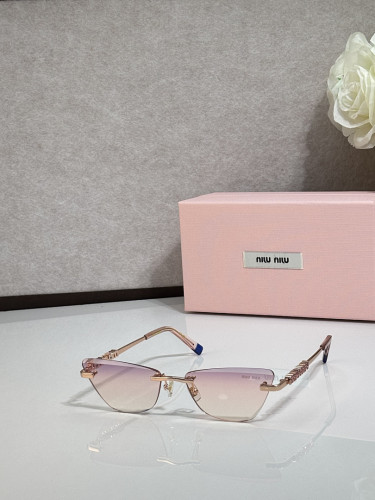Miu Miu Sunglasses AAAA-3670