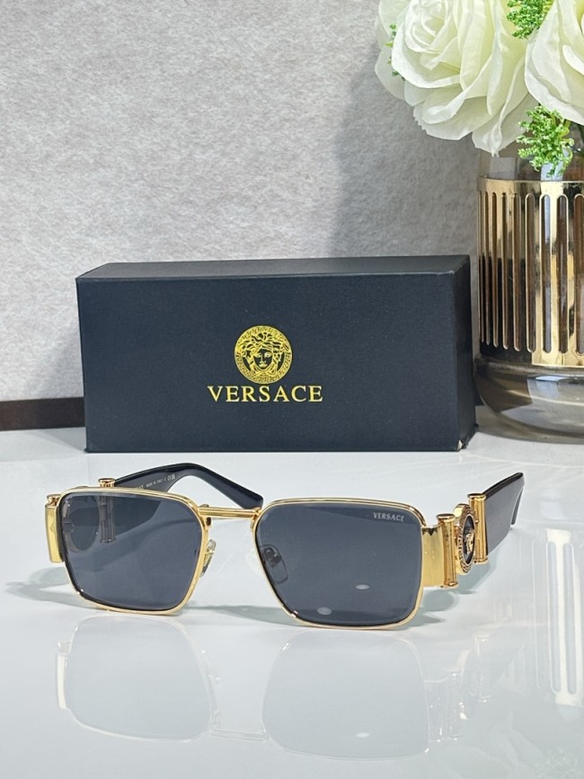 Versace Sunglasses AAAA-4577