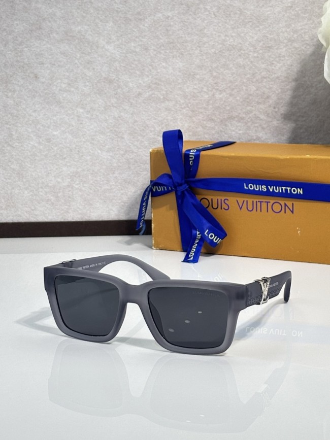 LV Sunglasses AAAA-7718
