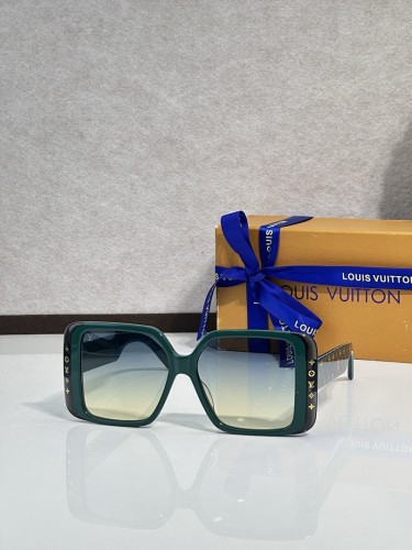 LV Sunglasses AAAA-7558