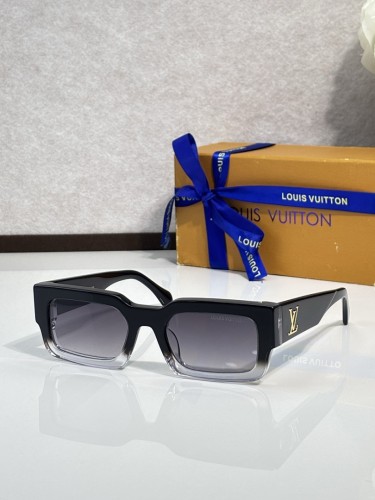 LV Sunglasses AAAA-7592