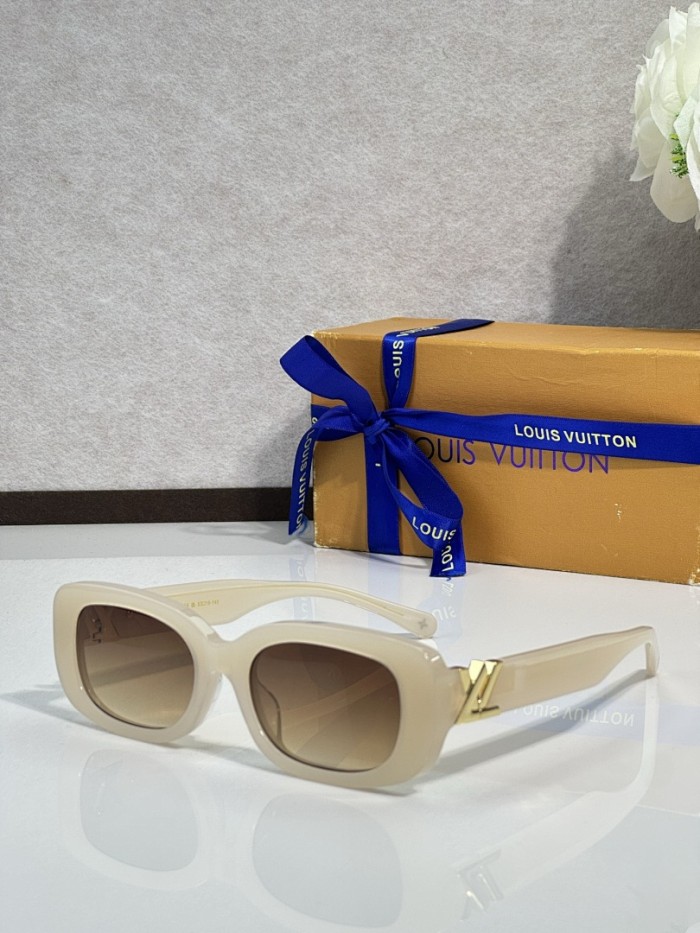 LV Sunglasses AAAA-7680