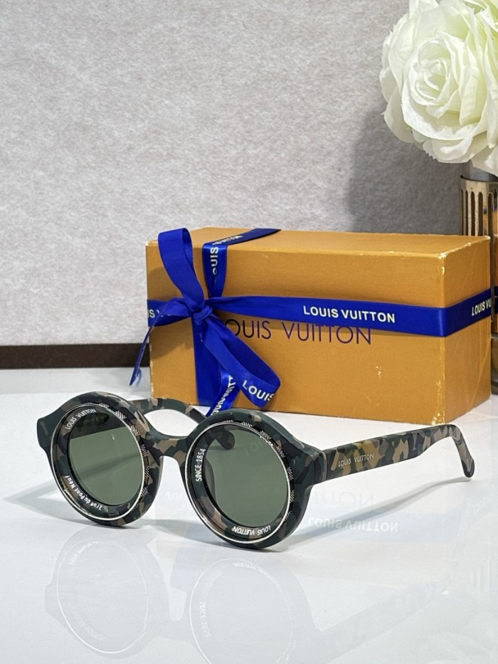 LV Sunglasses AAAA-7625