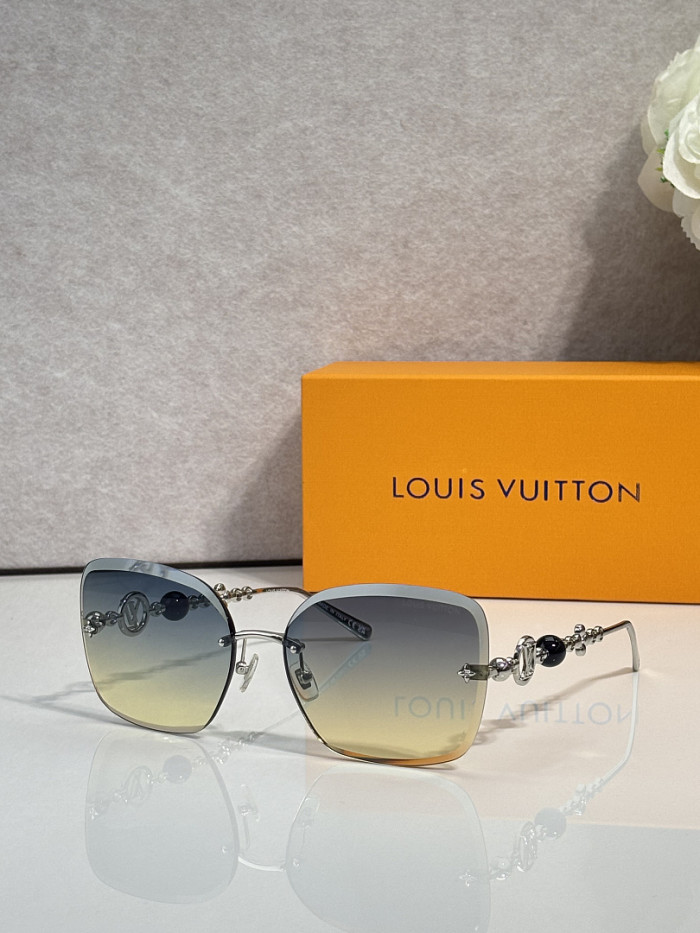 LV Sunglasses AAAA-7924