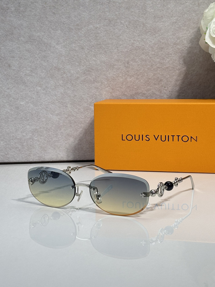 LV Sunglasses AAAA-7913