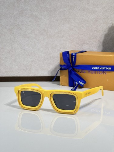 LV Sunglasses AAAA-7616
