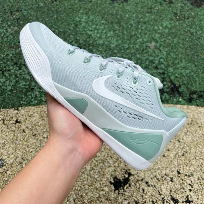 Authentic Nike Kobe 9 EM Low Protro Light Silver Steam