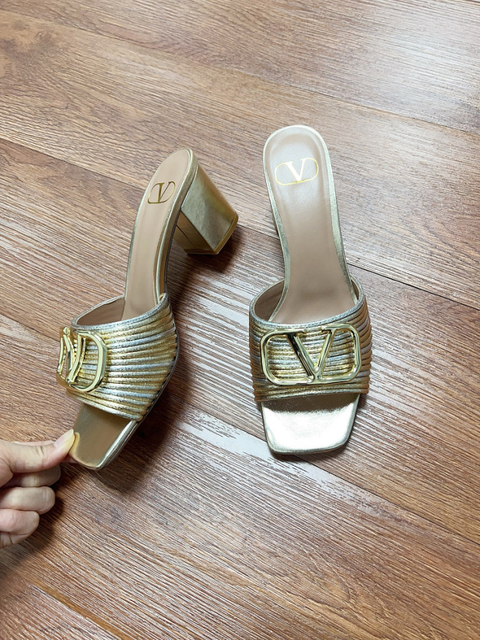 VT women slippers AAA-302