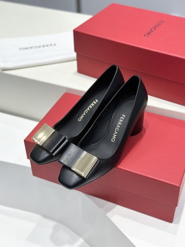 Ferragamo Women shoes 1：1 quality-008