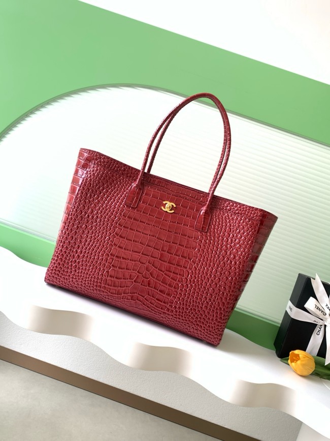 CHNL High End Quality Bag-710