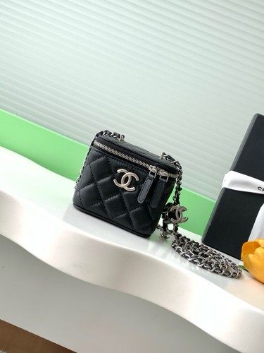 CHNL High End Quality Bag-635