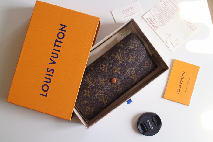 Super Perfect LV Wallet-867