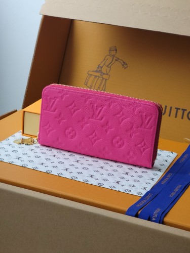 Super Perfect LV Wallet-883